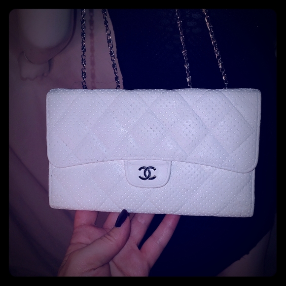 CHANEL Handbags - Chanel WOC bag